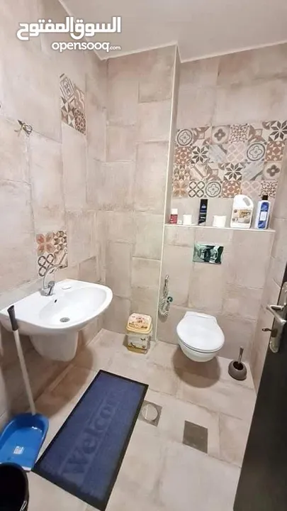 شقة مميزة مفروشة للايجار