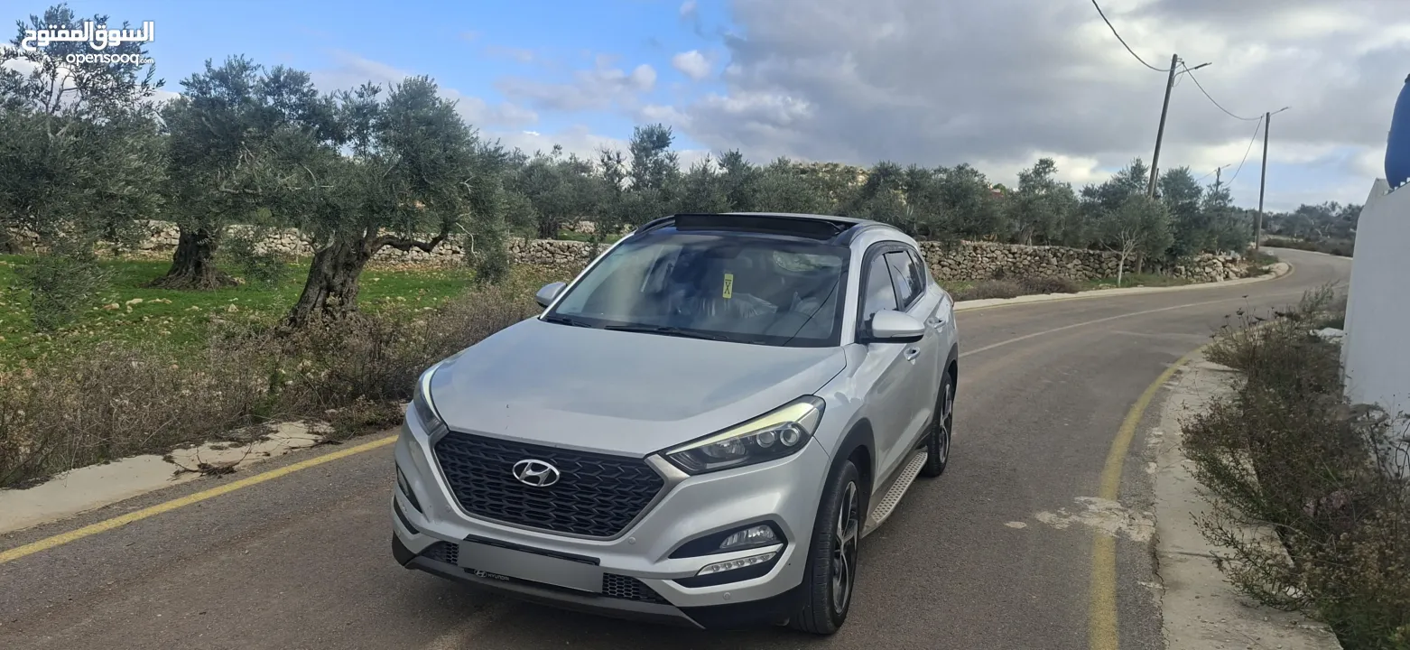 جيب هواندي توسان موديل 2016-ماتور 2000ديزل فل فل اضافات مع فتحة سقف بنوراما الجيب فحص شركة ونخب