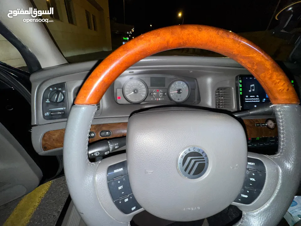 فورد ميركوري قراند ماركيز ( اصلية غير محولة )