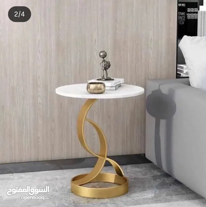 وفرنالكو الطاولة الخرافية متعددة الاستخدامات:  تصميم عصري وجذاب  مصنوعة من المعدن والخشب بجودة عالي