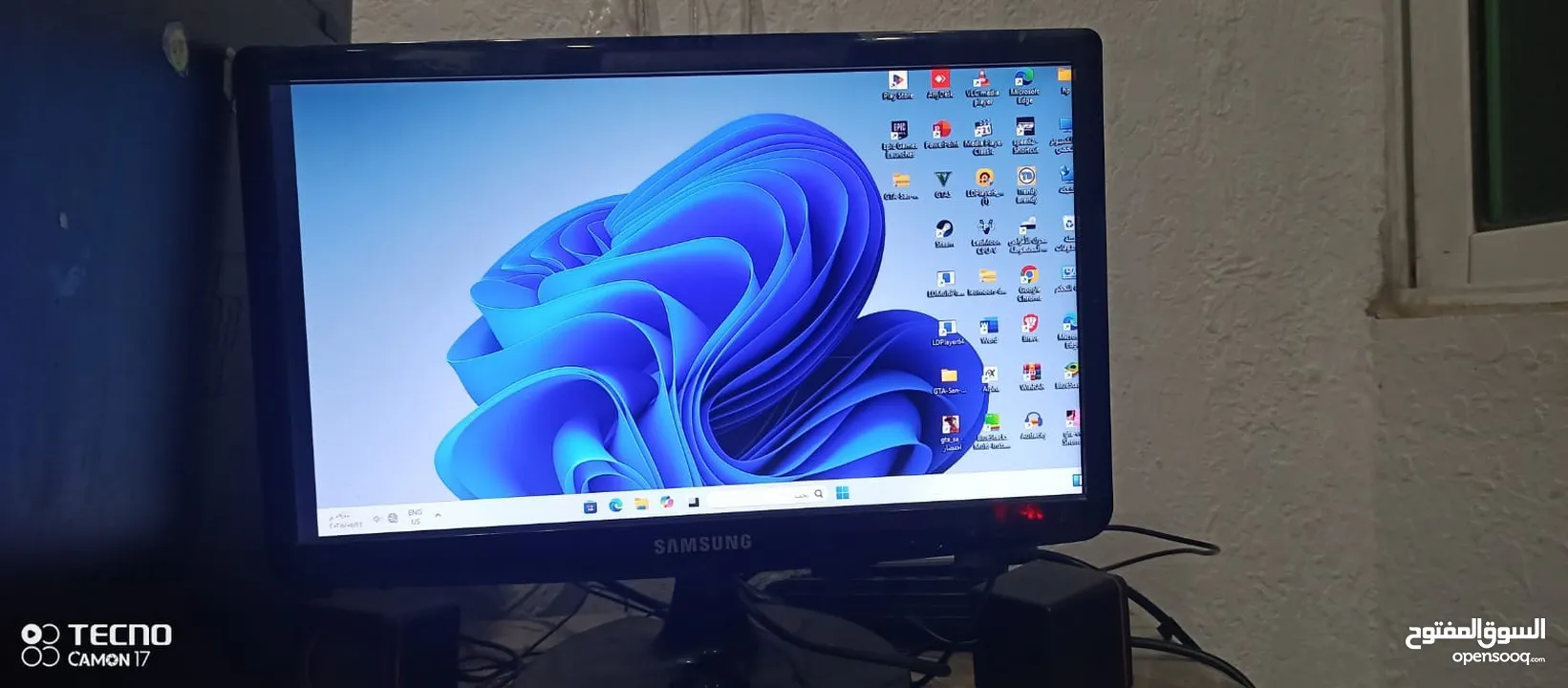 كمبيوتر 11 برو مستعمل للبيع