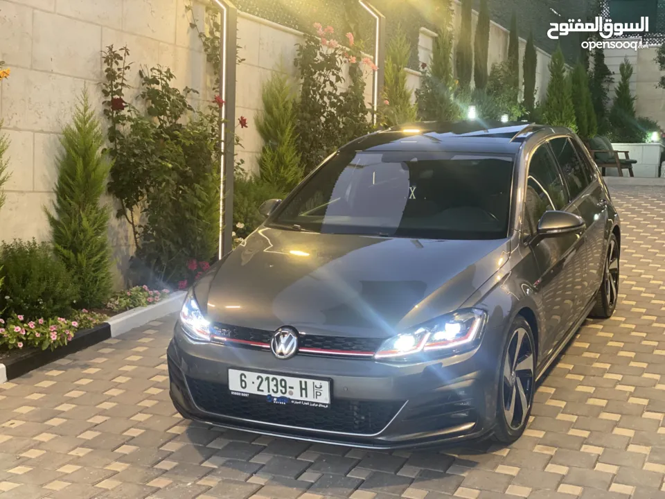 فولكسفاغن جولف GTI