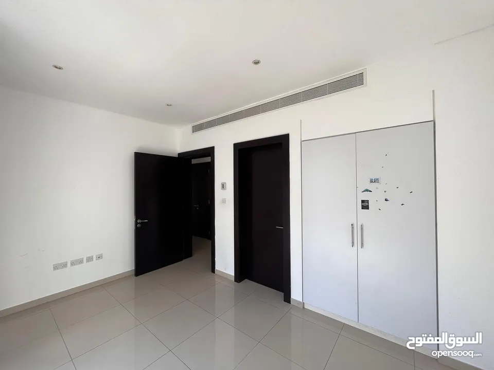 2 BR Apartment For Sale in Al Mouj – Almeria South