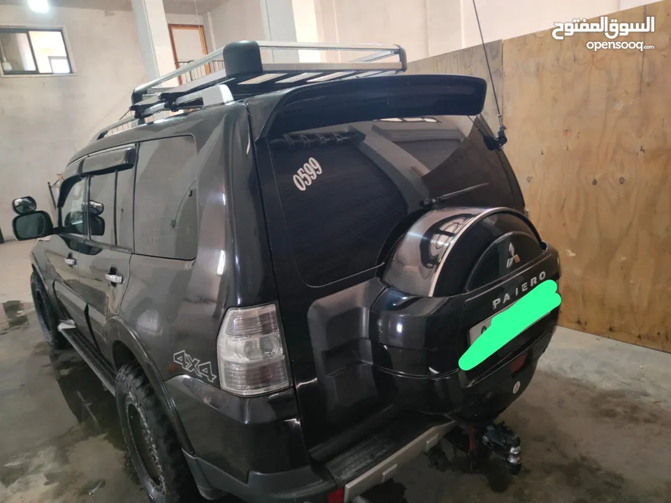 سيارة بجيرو كنج 2008