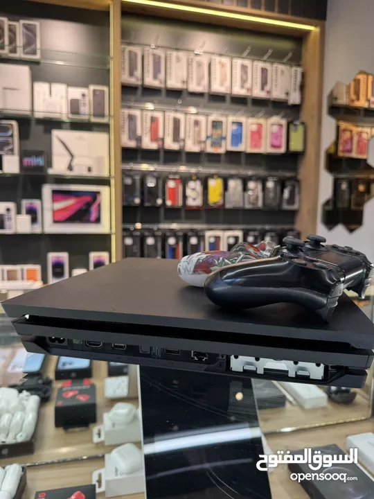 PlayStation 4 Pro 1 Terabytes