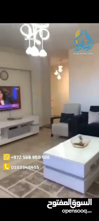 شقه سوبر ديلوكس  جدا باطلالات رائعه منطقه راقيه و هادئيه يوجد بالعمارة جيم وحديقه مناسب للعائلات