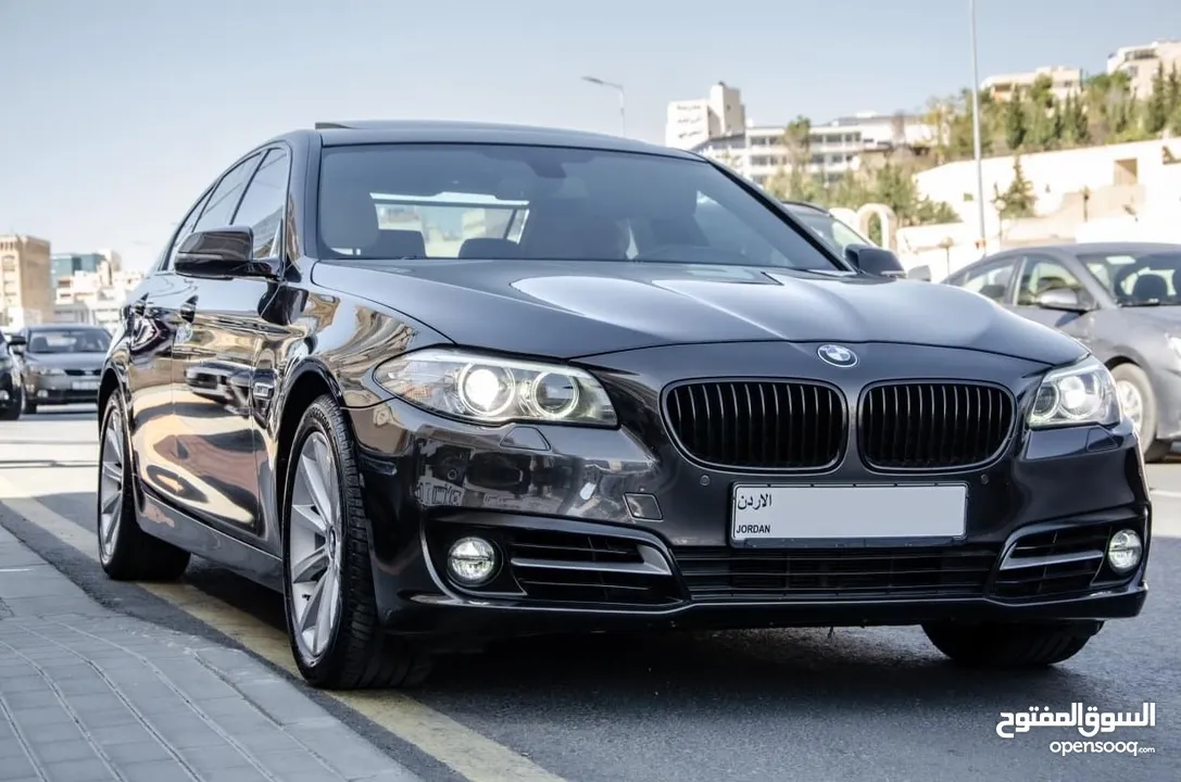 BMW 528i 2015 Gold Package