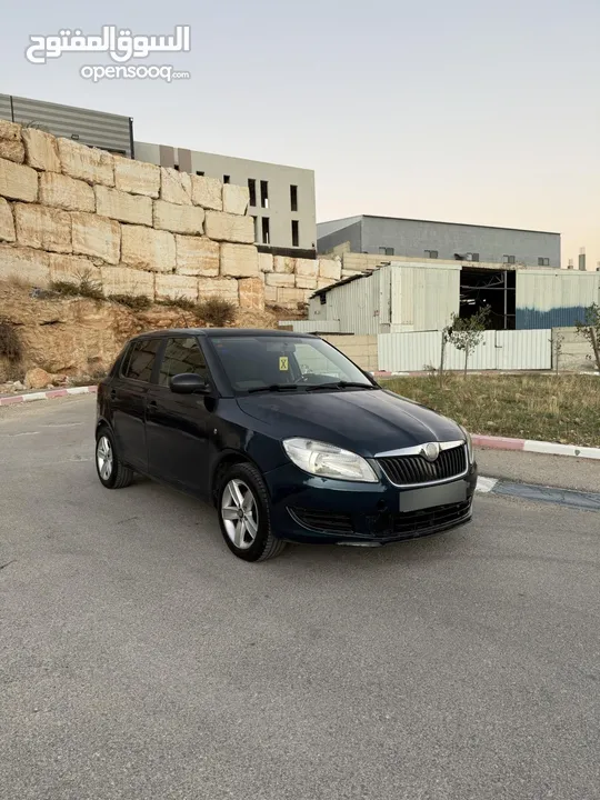 سكودا فابيا 2013 بسعر مميز دفعة 12 وشيكات 2000