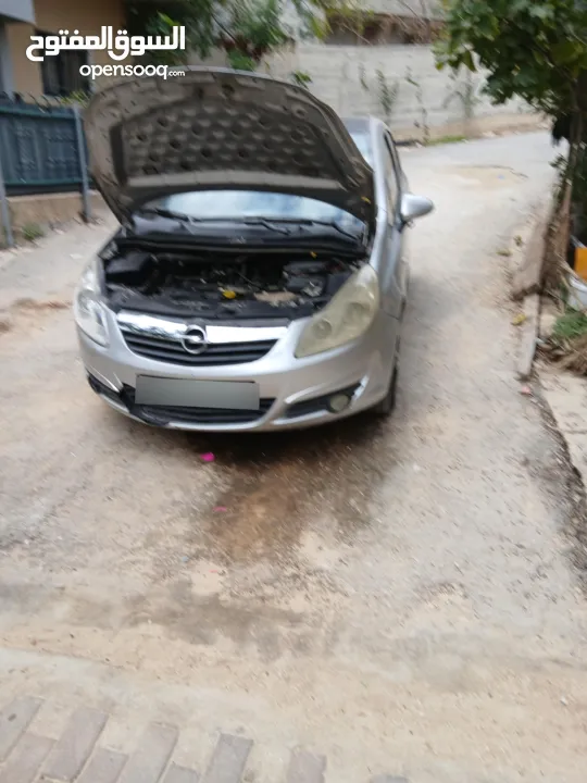 سيارة اوبل كورسا موديل 2009