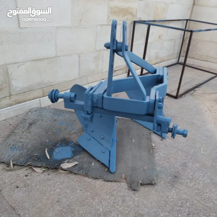 تركتراسكي للبيع مستعجل