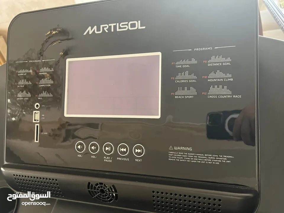 للبيع جهاز سير كهربائي (treadmill) من murtisol الجهاز شبه جديد.