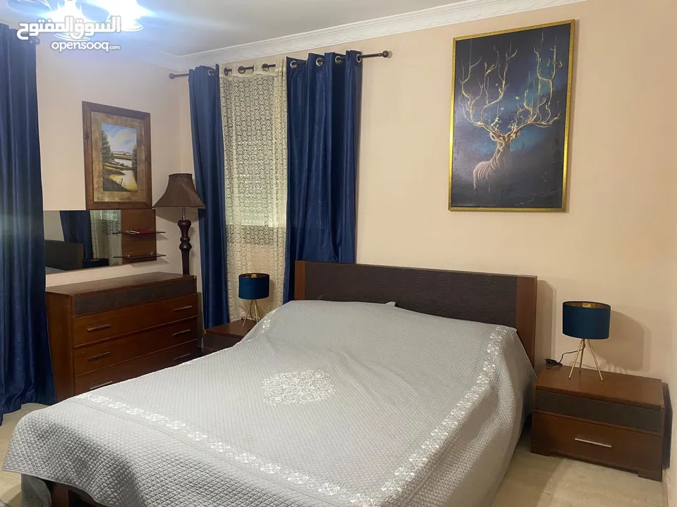 شقة مميزة بإطلالة رائعة سوبر ديلوكس على الشارع الرئيسي. منطقة خلة قيس قريبة جدا على بيت جالا ...