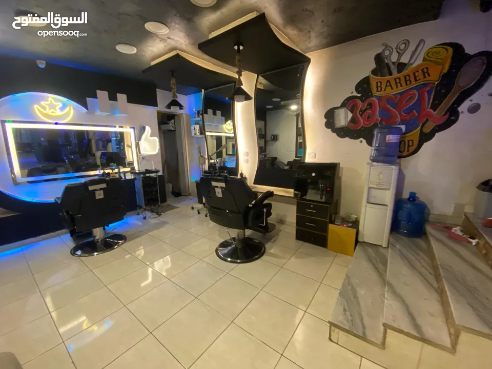 صالون رجالى للبيع