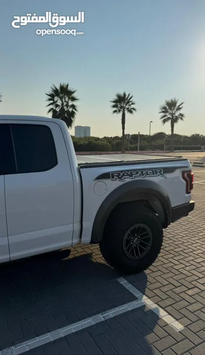 Ford Raptor GCC full spec 2019