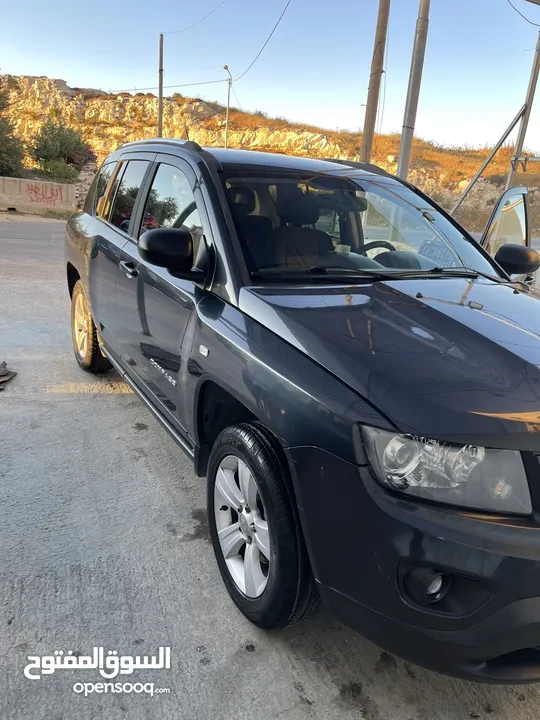 جيب كومباس 2014