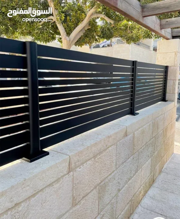 بورجلا ألمنيوم   متوفره حسب الطلب جميع المقاسات و الألوان    مع امكانيه اضافه إضاءه مخفيه