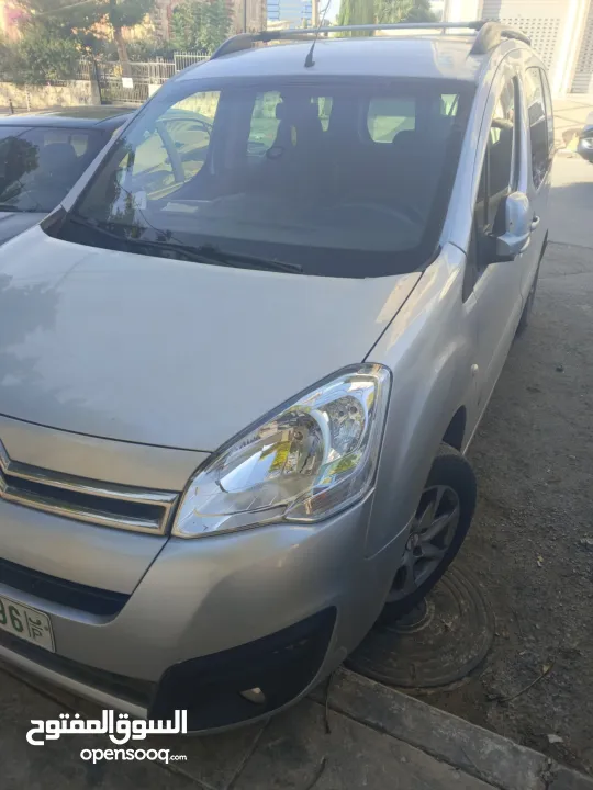 ستروين بيرلنغو 2017 للبيع