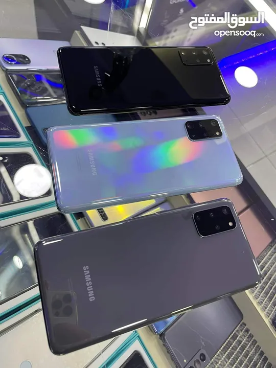 جهاز سامسونج S20 plas 5G مستعمل نضيف وشاحن اصلي  رام اساسي 12  جيجا 128 متوفر توصيل