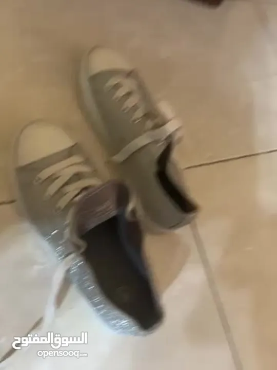 حذاء رياضي مريح جدا