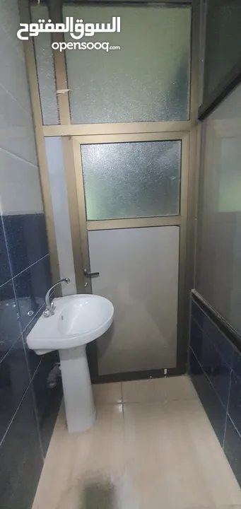 شقة سكنيه للايجار السنوي تشطيب ديلوكس
