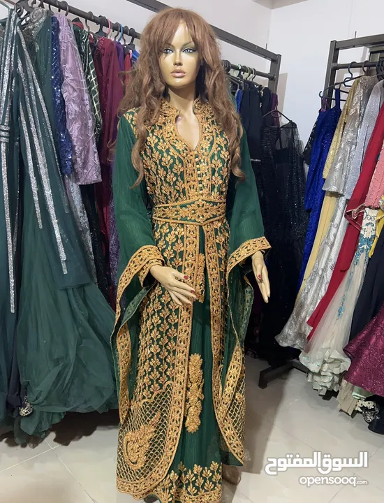 شروت فستانين للبيع