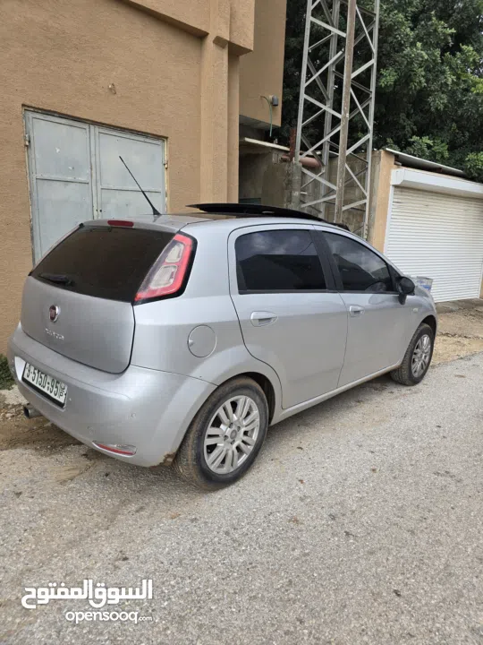 فيات بونتو 2013