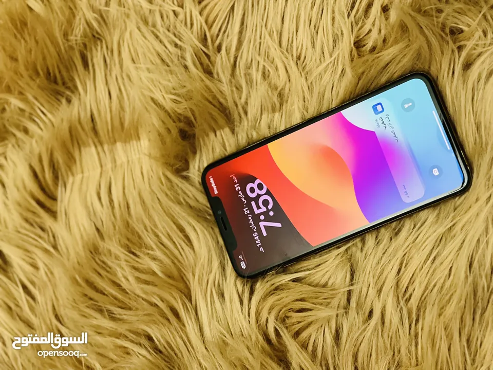 آيفون xs max