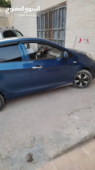 لون مميز وفحص نخب نخب ماشيه46الف عداد اصلي السعر37كاش موديل16 فل فل