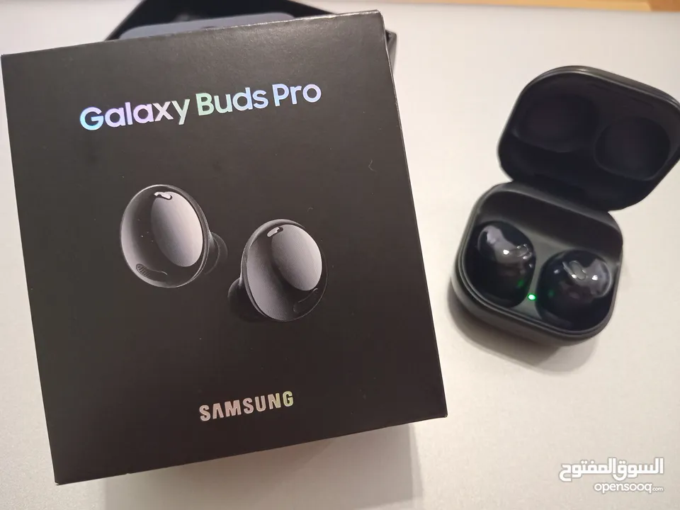 سماعة سامسونغ Galaxy Buds Pro بحالة ممتازة جدا