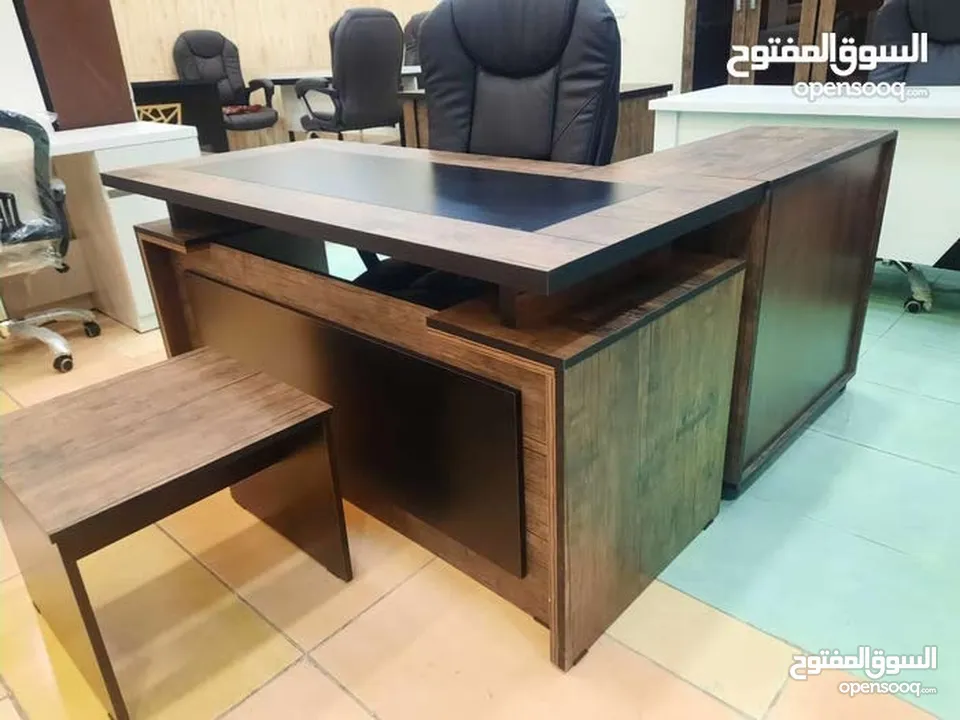 مكتب قياس 160*80 مع جانبيه وطاولة وسط خشب لامينت مستورد بسعر المصنع تفصيل جميع الموديلات جميع المقاس