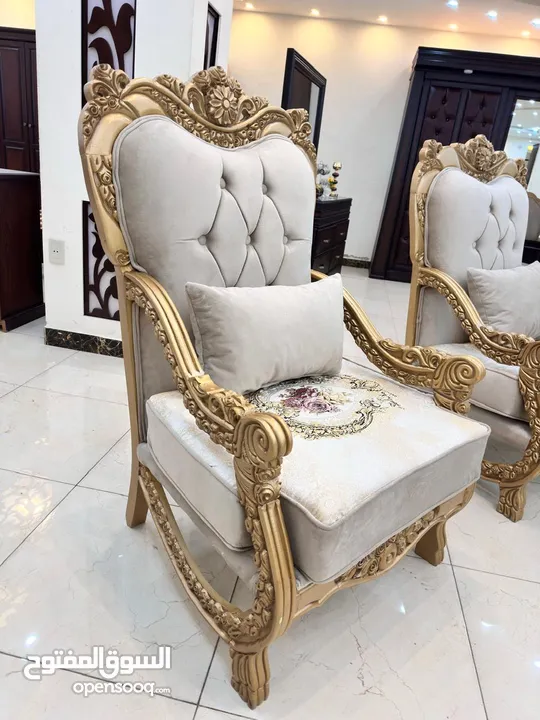 غرفه سفره مع كنب 9مقاعد خشب زااان