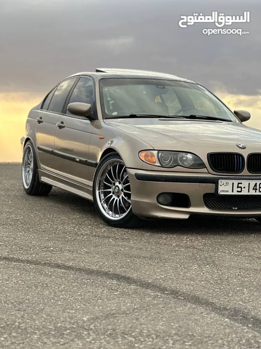 للبيع او اقساط عن طريق بنك العربي الاسلامي BMW E46/ موديل 2000