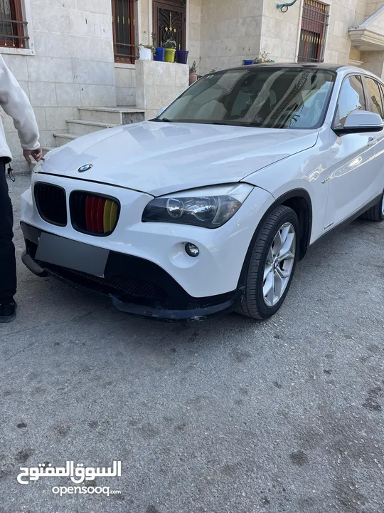 بي ام X1  للبيع او البدل