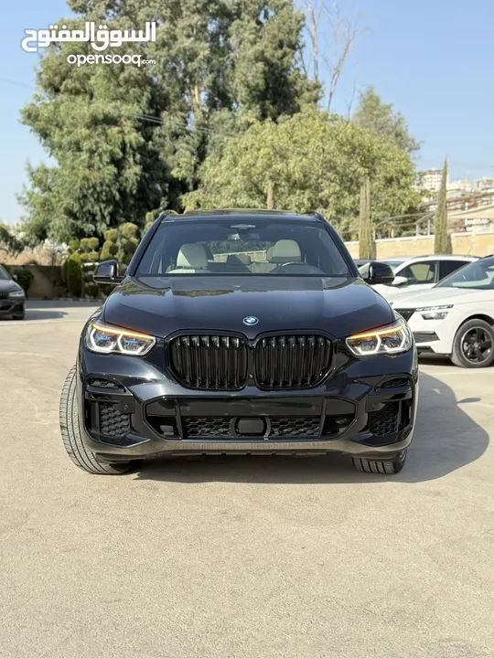 BMW X5 ترخيص 2022 ترخيص  محرك 3000 هايبرد plug in/يقطع على الشحنه 80 كيلو متر
