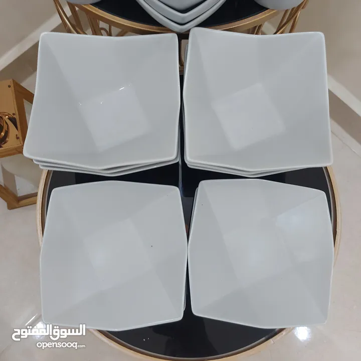 طقم صحون وزبادي وكاسات