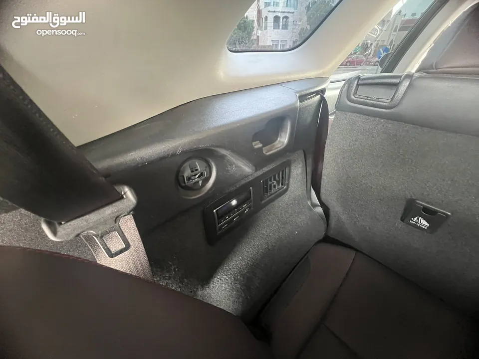 لكزس RX450hL موديل 2018 لون ابيض لؤلؤي وارد وصيانه الوكاله اعلى تصنيف من فئتها