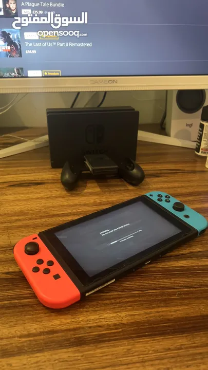 جهاز Nintendo switch استعمال بنت بحالة ممتازة مع pro controller واكسسوارات