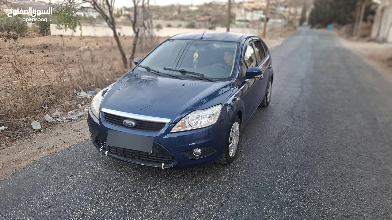 فورد فوكس موديل 2011-اتومتيك -ماتور 1600اصل برايفت فحص نخب دفعة 15الف كاش والباقي شيكات نظيفة عالاخر