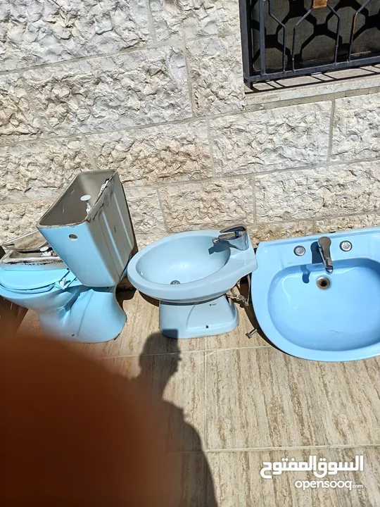 "حمام وشطافه ومغسله عمود " مستخدمين بحالة ممتازه مع "حنفباتهم والنياغرا والبرابيش"تنزيل السعر 30