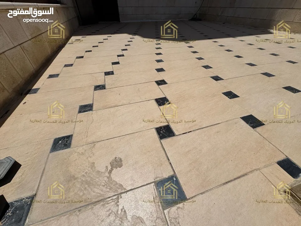 شقة مميزة - الرابية - 3نوم1ماستر - ارضية - ترس - قرب الخدمات العامة
