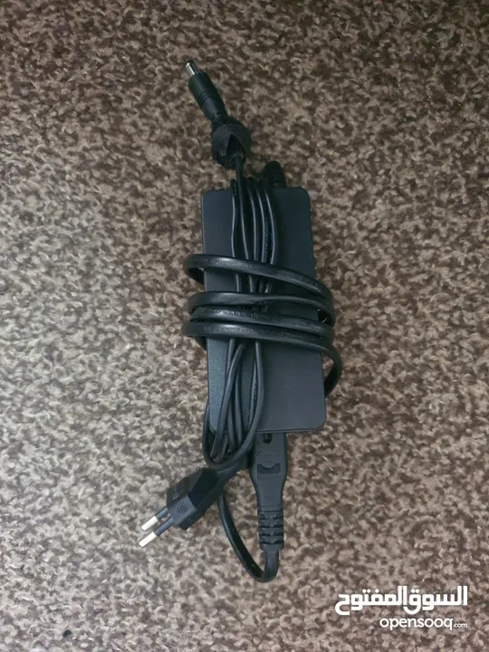 موجود كيبورد"K579 Redragon و ستيرنج t 128