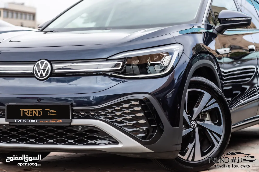 Volkswagen ID6 Crozz Pro 2022  السيارة مميزة جدا و قطعت مسافة 13,000 كيلو متر