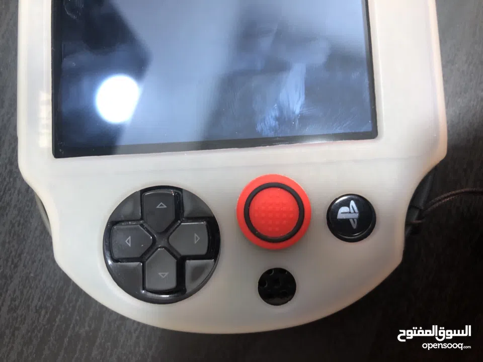 Ps vita 2000 in black colour