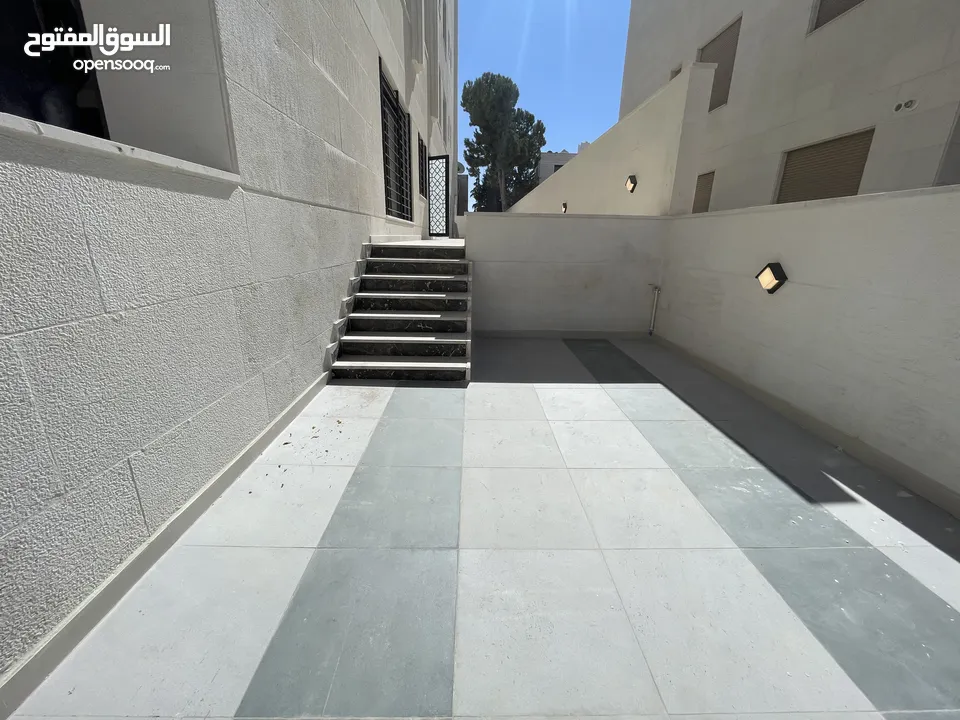 شقة للبيع في الصويفية ( Property ID : 39384 )