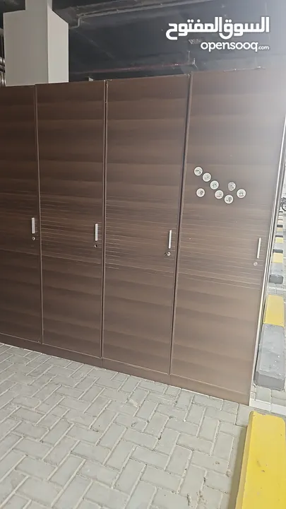 SINGLE DOOR CABINET