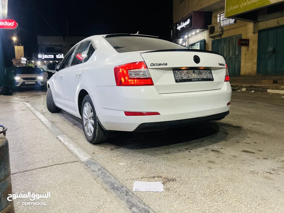 سكودا اوكتافيا