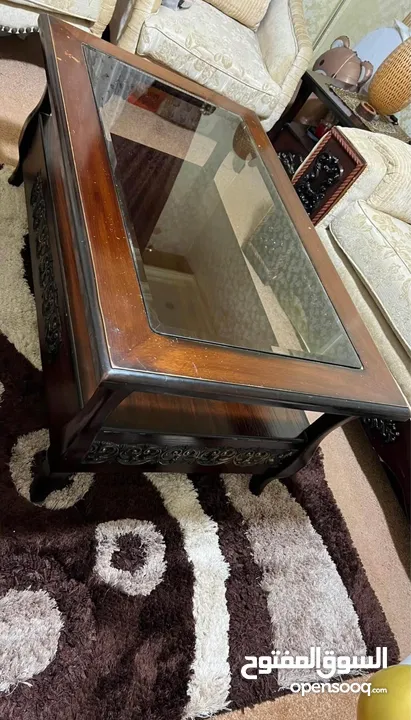 طاولات صالة أو غرفة ضيوف