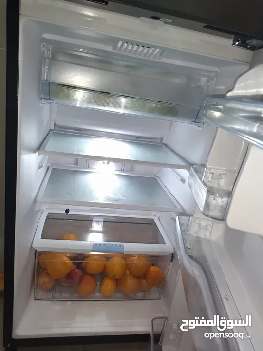 Minimally used HITACHI fridge-freezer