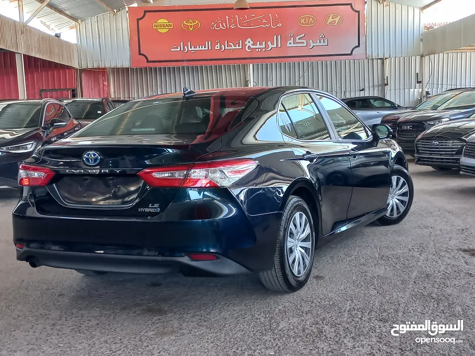 TOYOTA CAMRY HYBRID LITHIUM LE 2020 (تويوتا كامري هايبرد 2020 ليثيوم LE )