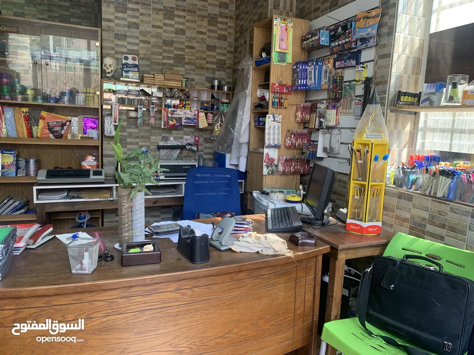 اغراض مكتبه كامله للبيع باسعار مغرية